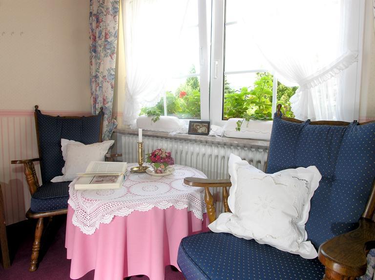 Alte Weinstuben Steinfelder Hof Garni Bed & Breakfast Ellenz-Poltersdorf Bilik gambar