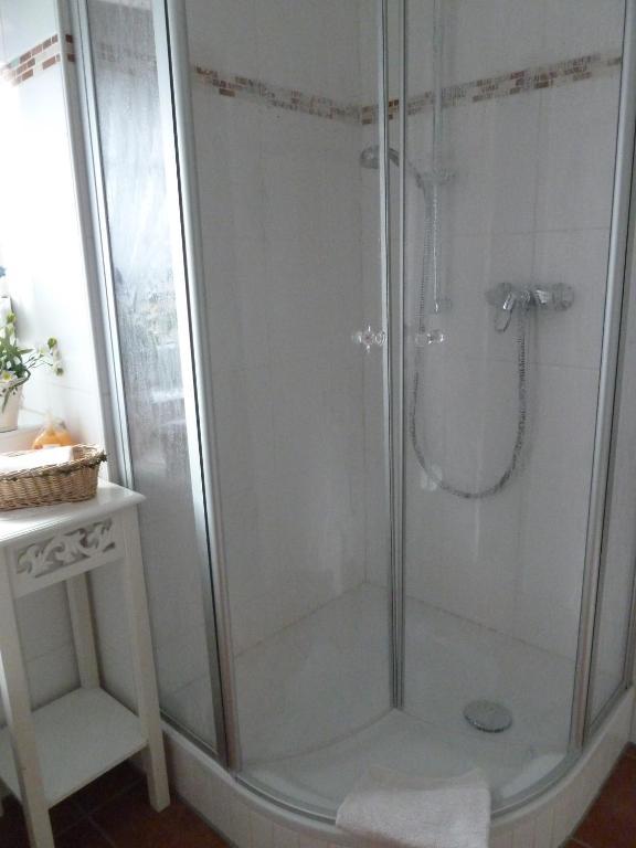 Alte Weinstuben Steinfelder Hof Garni Bed & Breakfast Ellenz-Poltersdorf Bilik gambar